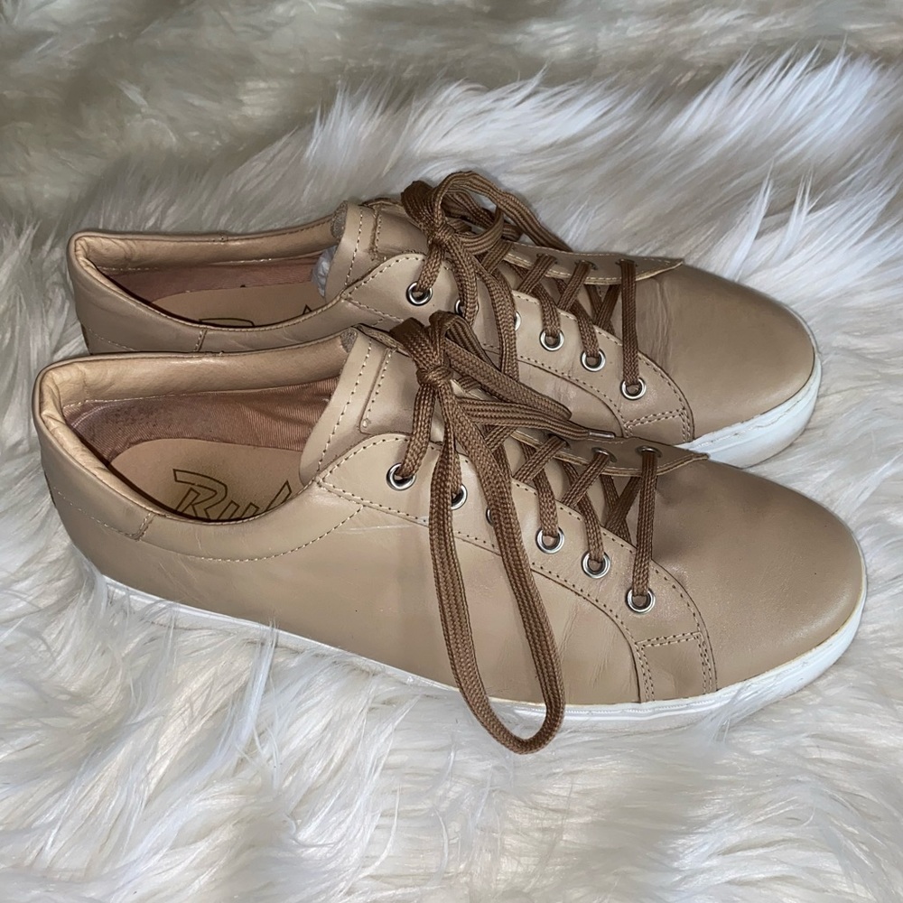 Rule London euro size 42 tan beige sneakers US 9